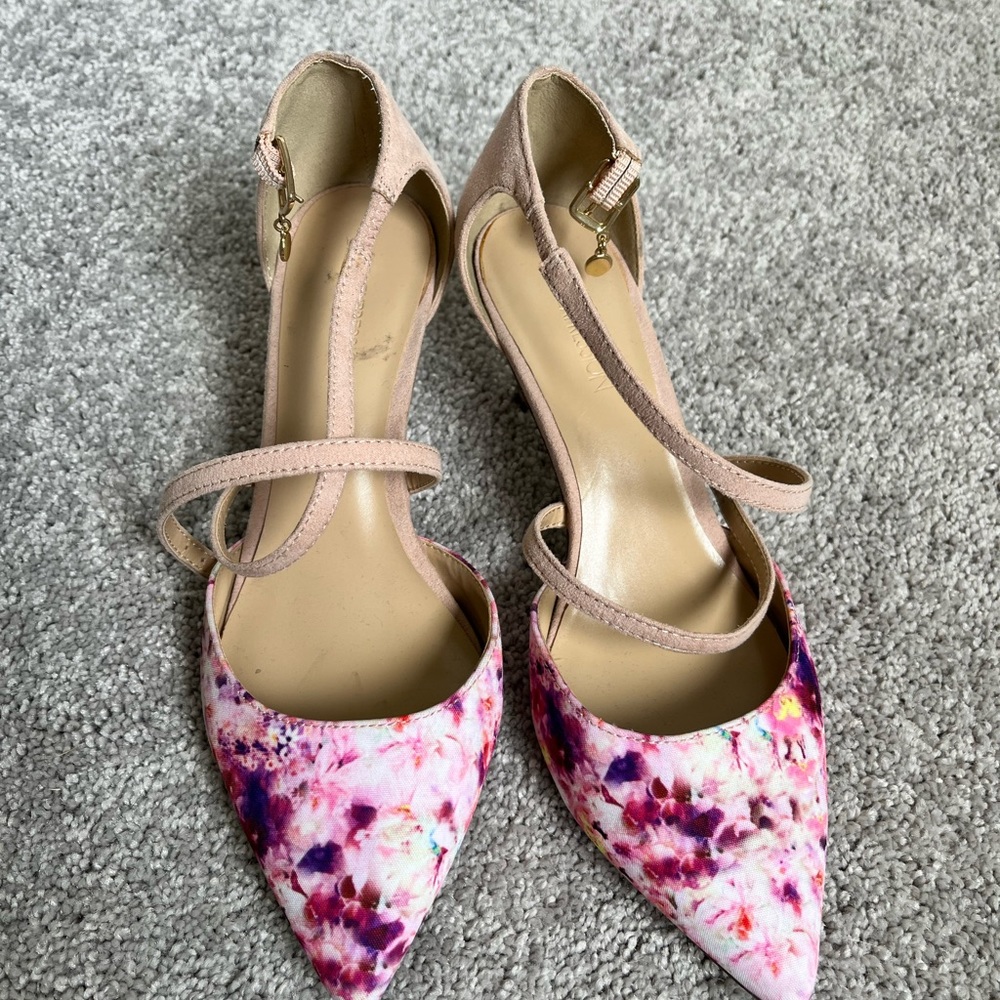 Floral Expression Heels